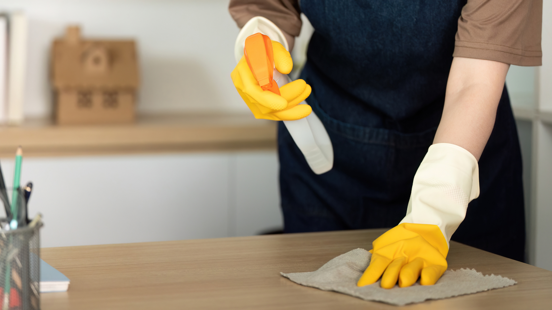 89 Someone cleaning representing a service-based franchise