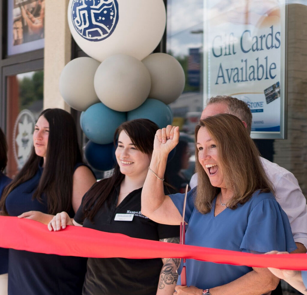 Hand & Stone franchise
